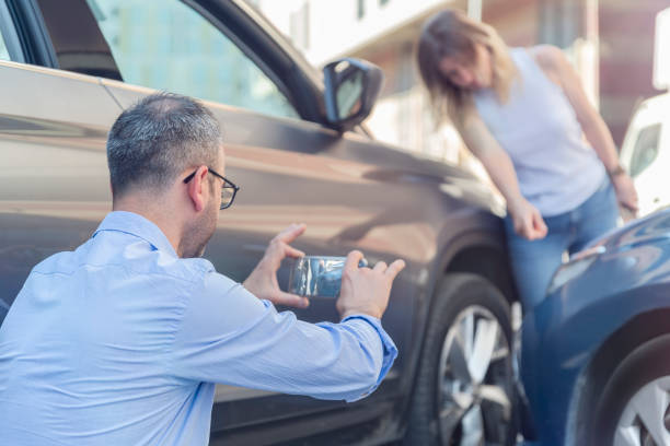 Professional Car Insurance Near Me technician working in Hawaiian Ocean View, HI